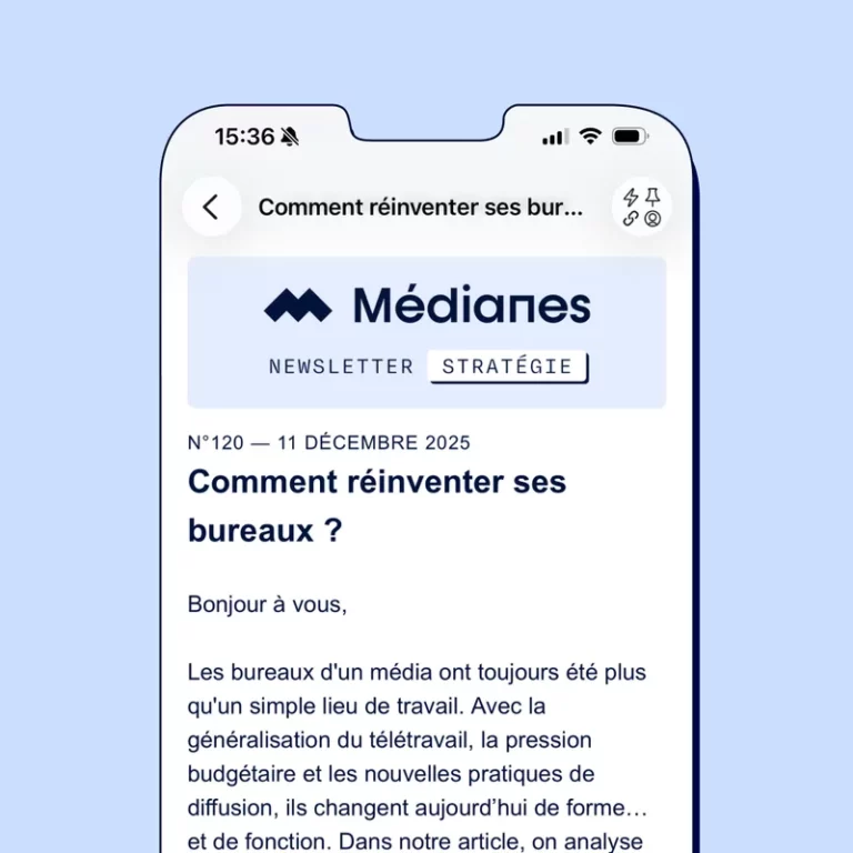 La newsletter Stratégie de Médianes affichée sur un smartphone.